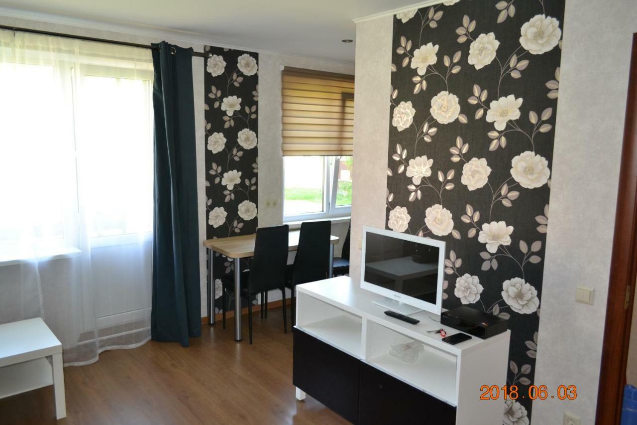 Melina Apartment Rezekne Bagian luar foto